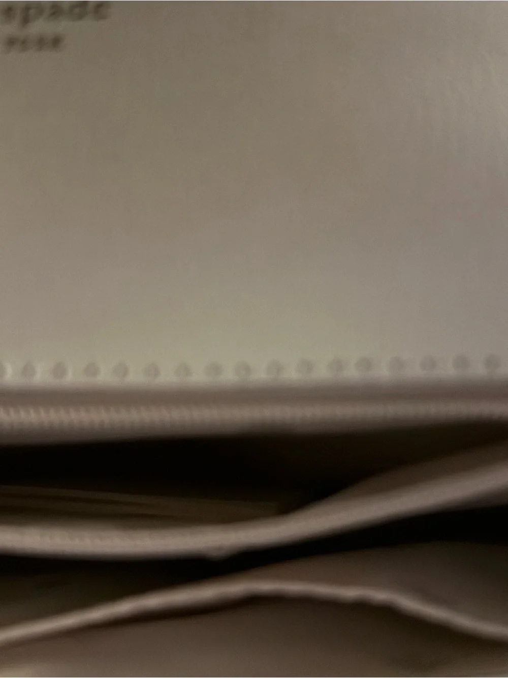kate spade white Leather Shoulder Bag with Gold Chain,never used